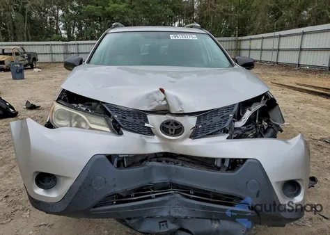 2015 Toyota Rav4 Le z USA, uszkodzony, nr VIN 2T3ZFREV2FW230786